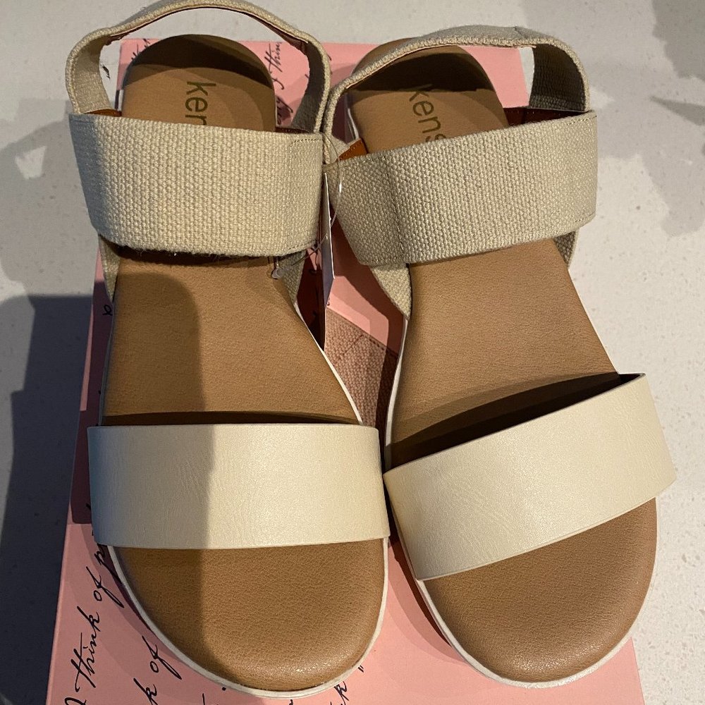 Kensie Strap Sandals